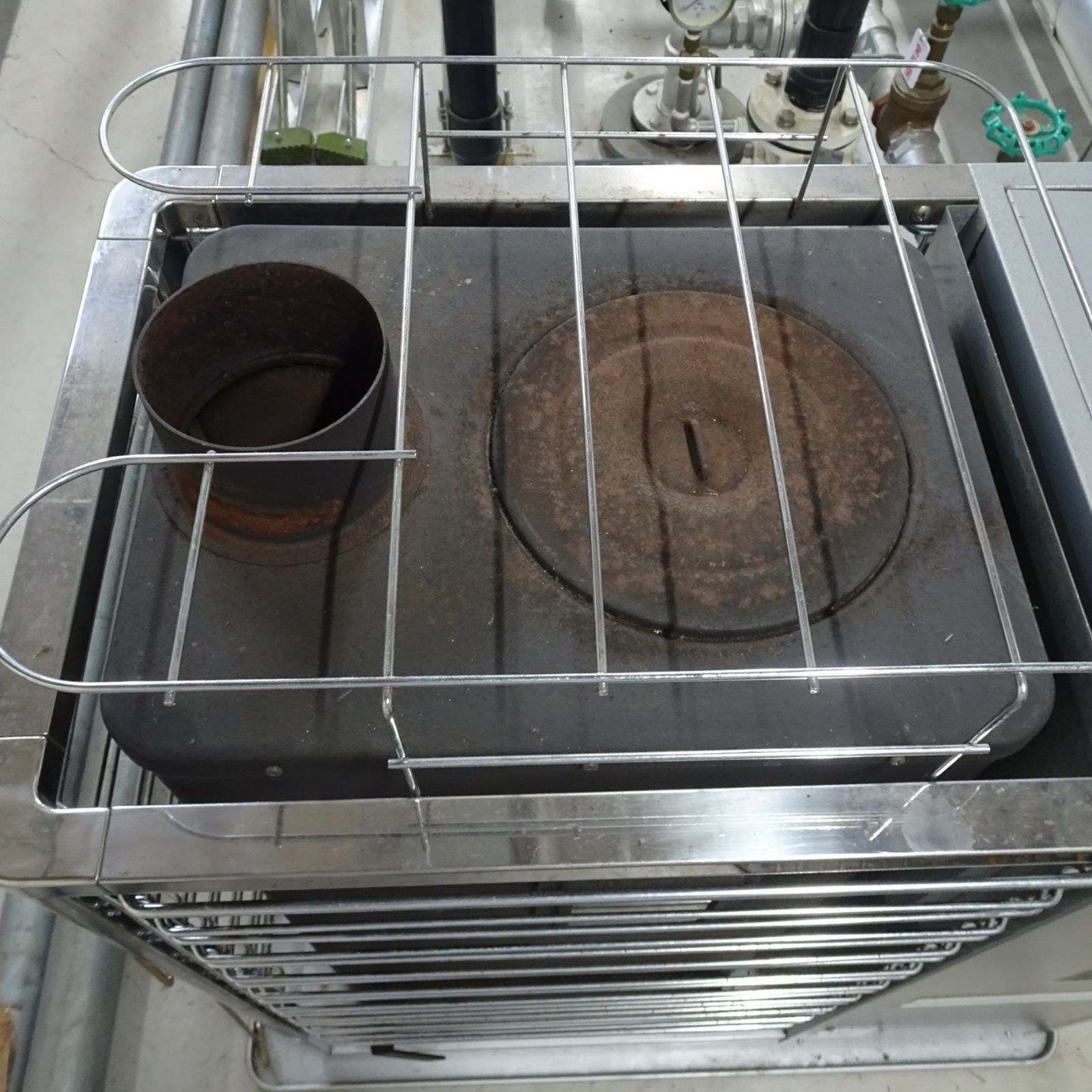現地引取のみ・配送不可】ペレットストーブ（山本製作所製