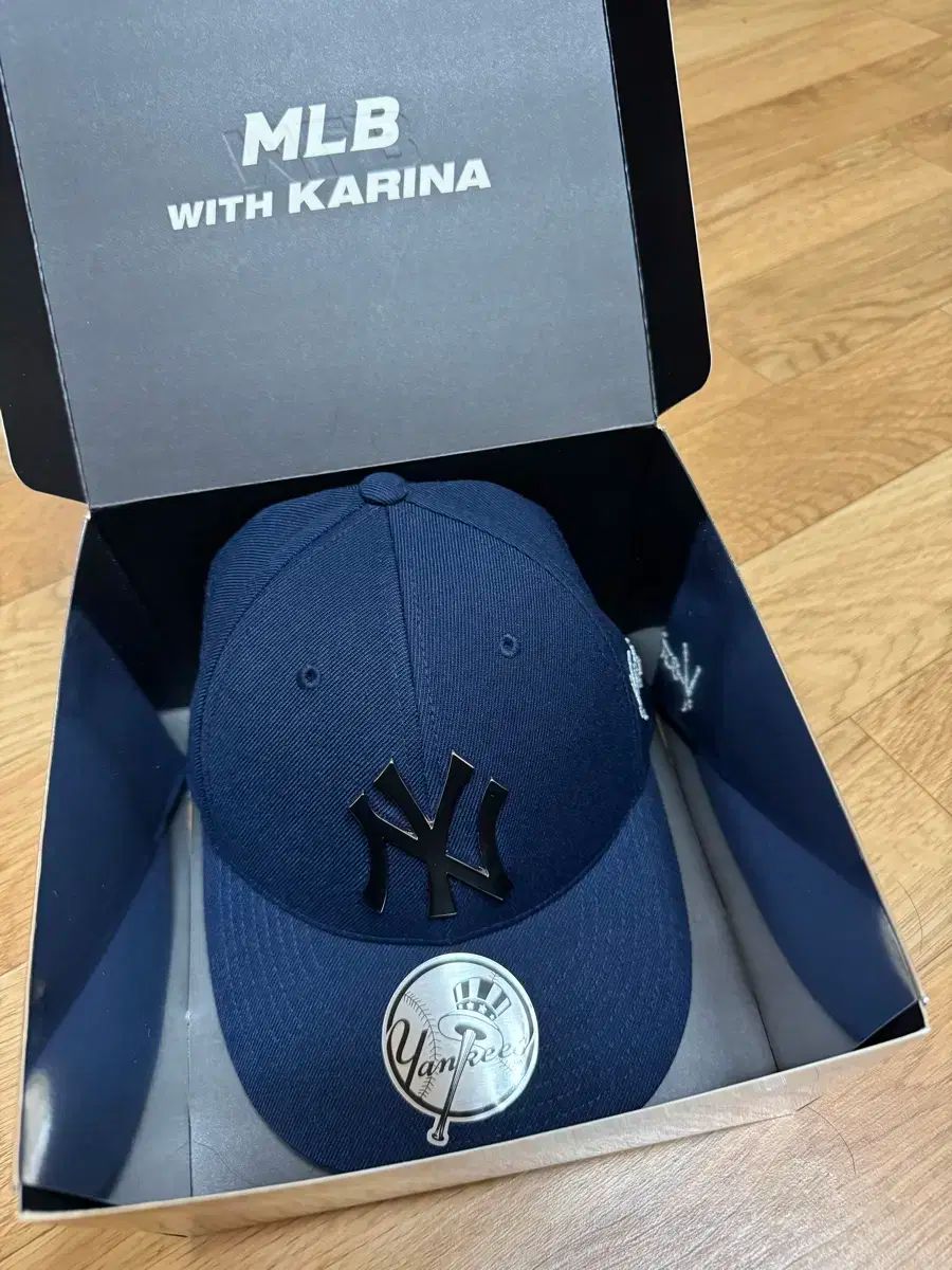 カリナ KARINA mlb ボールキャップ 59 サブパラグラフフォトカード付