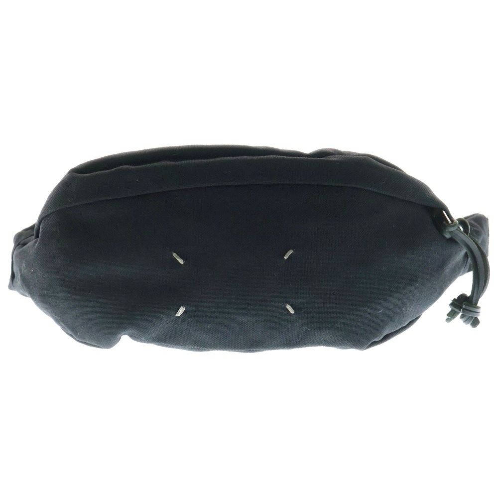 Maison Margiela 11 メゾンマルジェラ11 4ステッチ ボディーバッグ ショルダーバッグ ナイロン ブラック S55WB0010 PR253