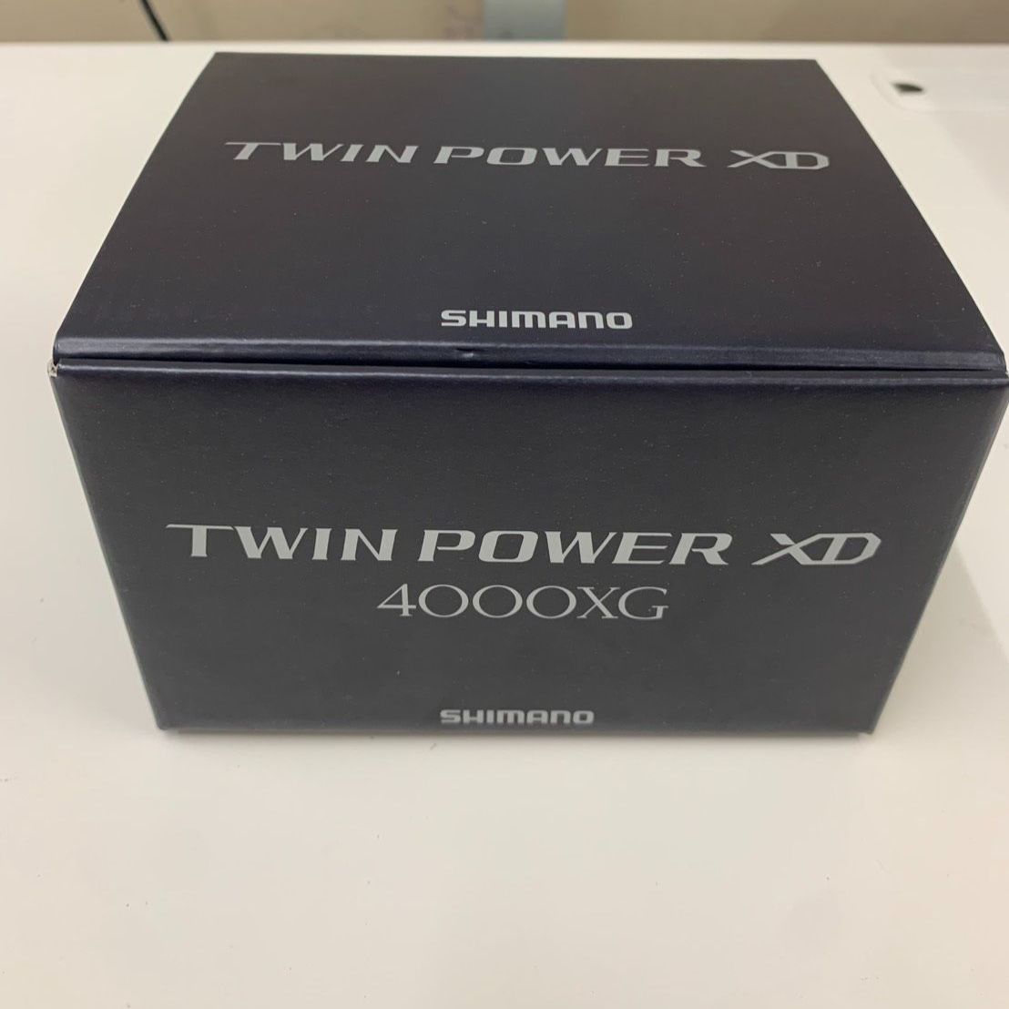 SHIMANO 25 TWIN POWER XD 4000XG ツインパワー 未使用 シマノ