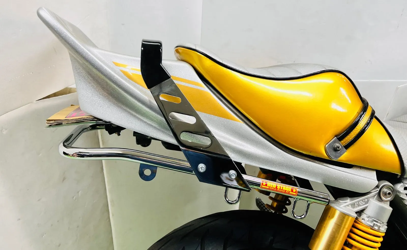 北*山様 ゼファー400 beet ハイマウントテール frp 北*山様 ゼファー400 beet ハイマウントテール frp