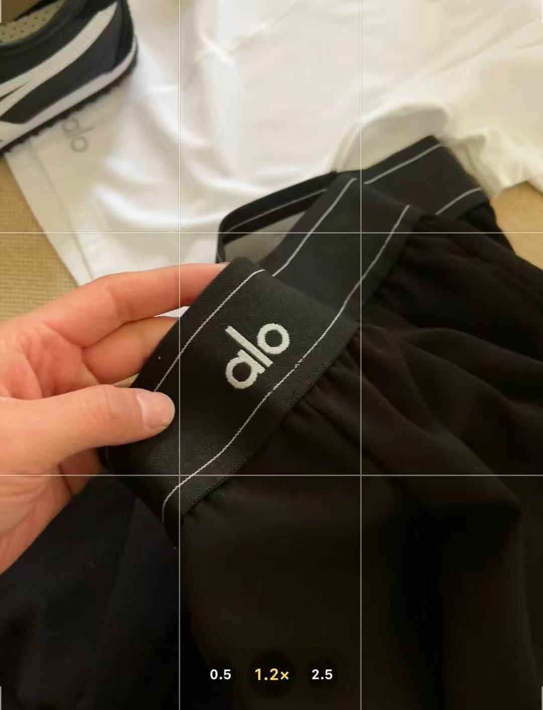 新品 Alo Yoga パンツ ボトム トラウザー アローヨガ ブラック