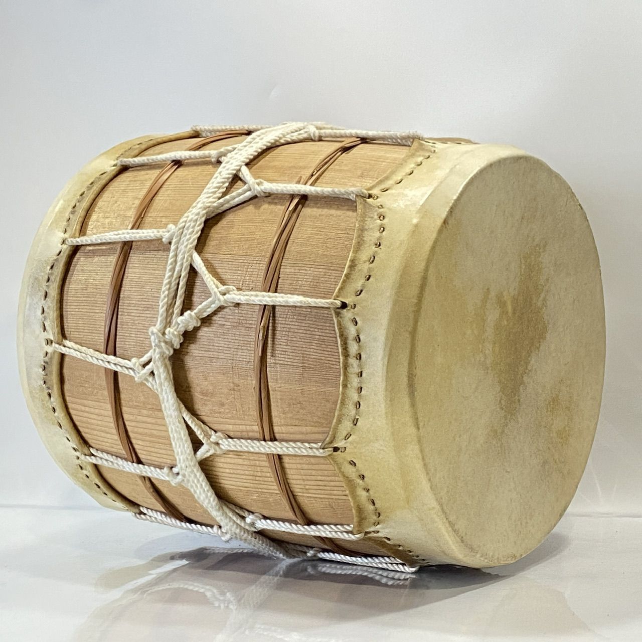 良品】和太鼓 締太鼓 荒川太鼓店 バチ付 伝統芸能 和楽器 良品】和