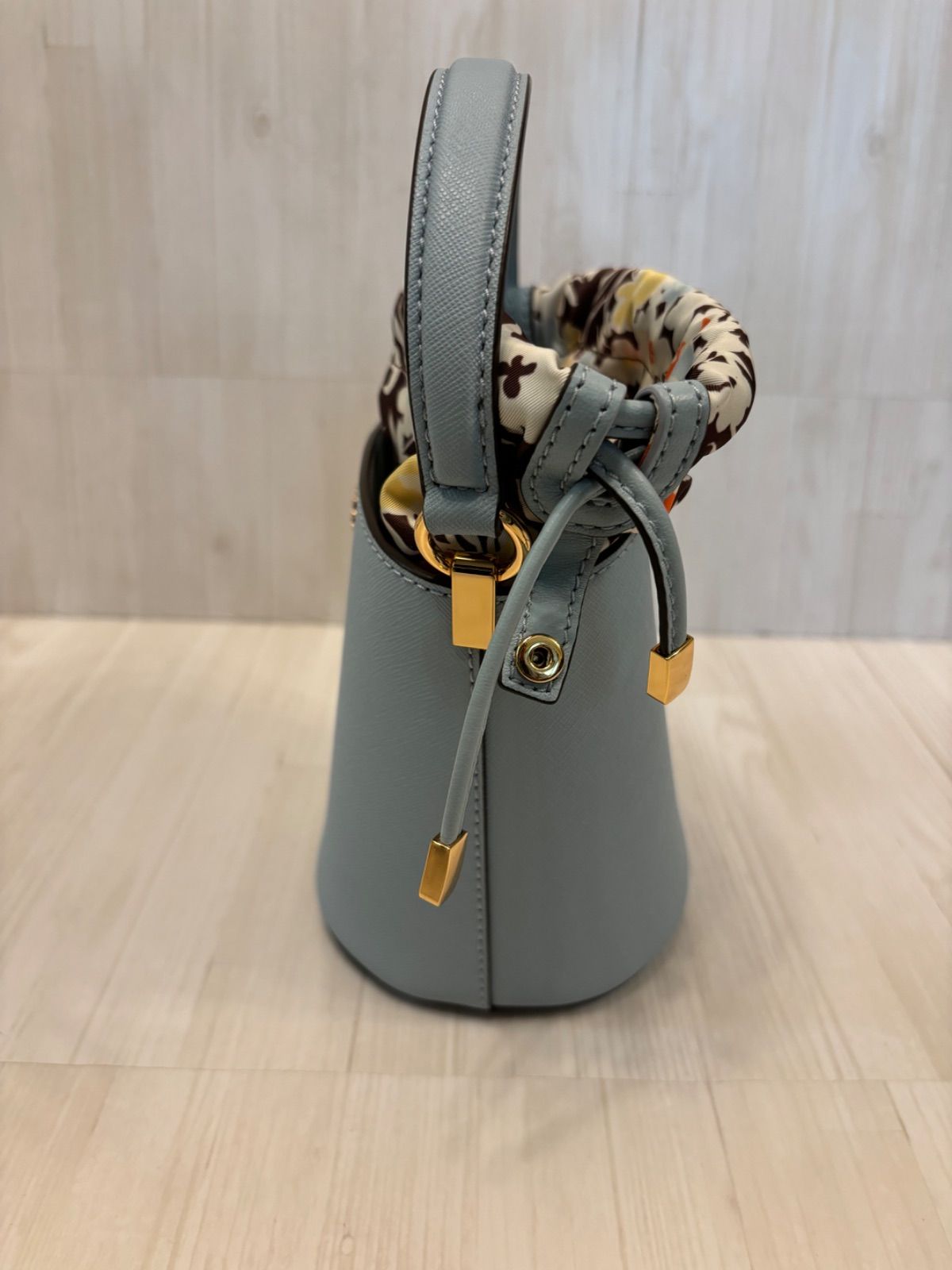 美品 ToryBurch トリーバーチ エマーソン ミニバケット 花 巾着2way