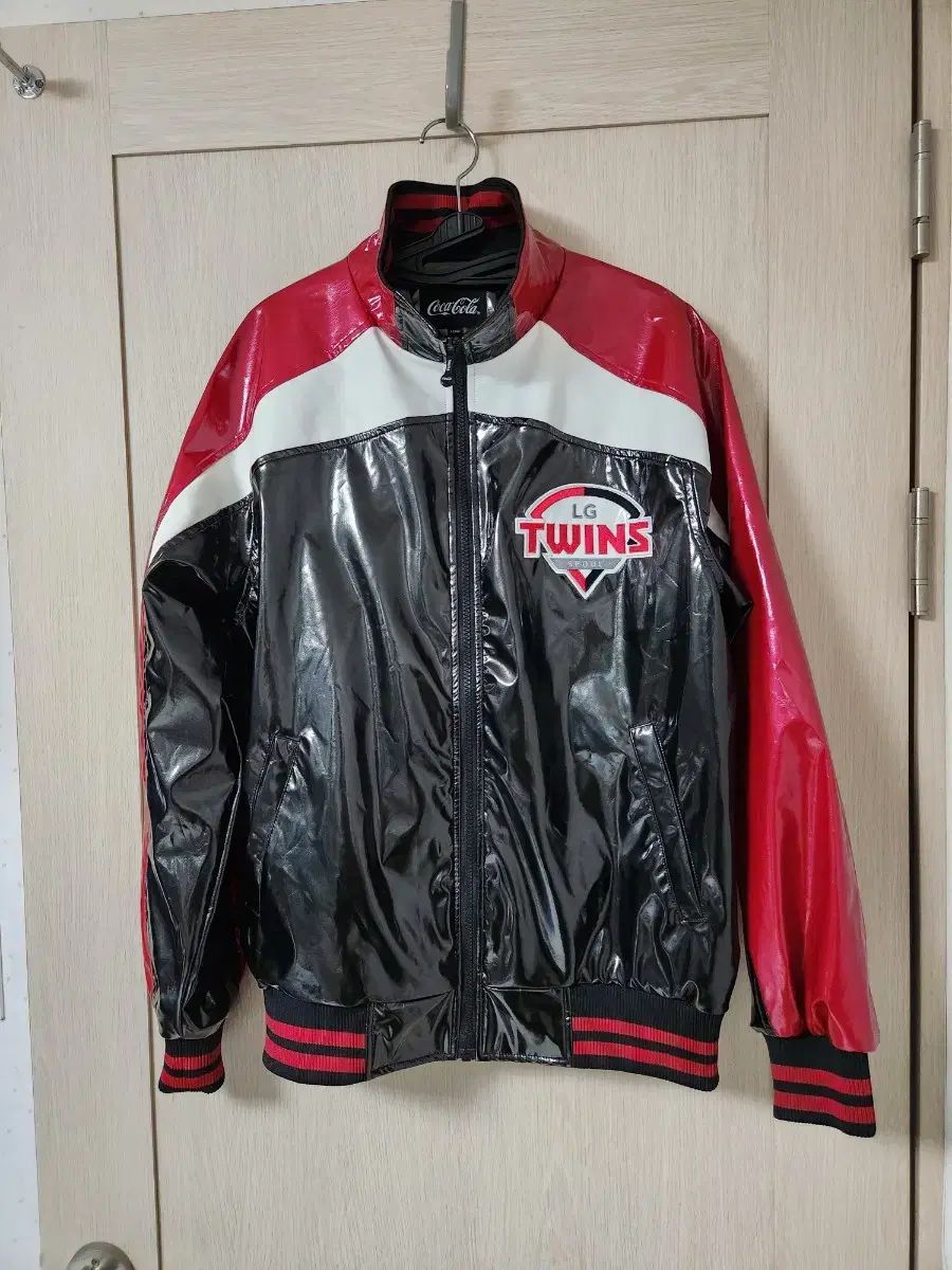 LG TWINS ツインズ コカコーラ コラボ グロス アウター サイズ 100