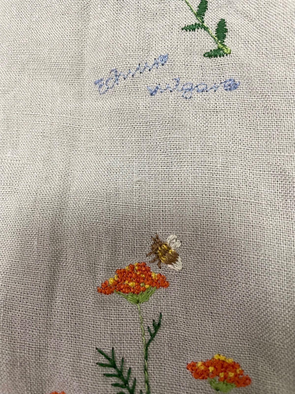 新品　noa-ge　花刺繍ワンピース 新品 noa-ge 花刺繍ワンピース - メルカリ
