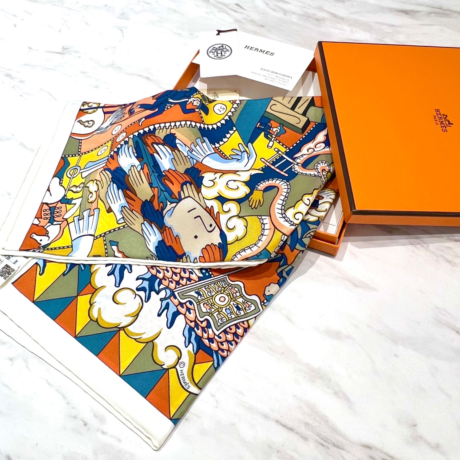 HERMES カレ70 エルメスの叙事詩 新品未使用♪ エルメス HERMES HERMES カレ70 エルメスの叙事詩 新品未使用♪ エルメス HERMES