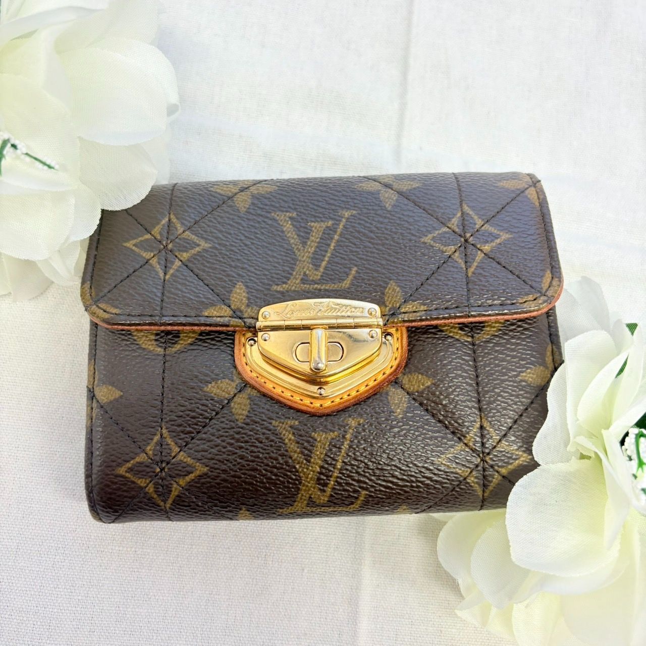 ルイヴィトン ポルトフォイユコンパクト モノグラム エトワール 二