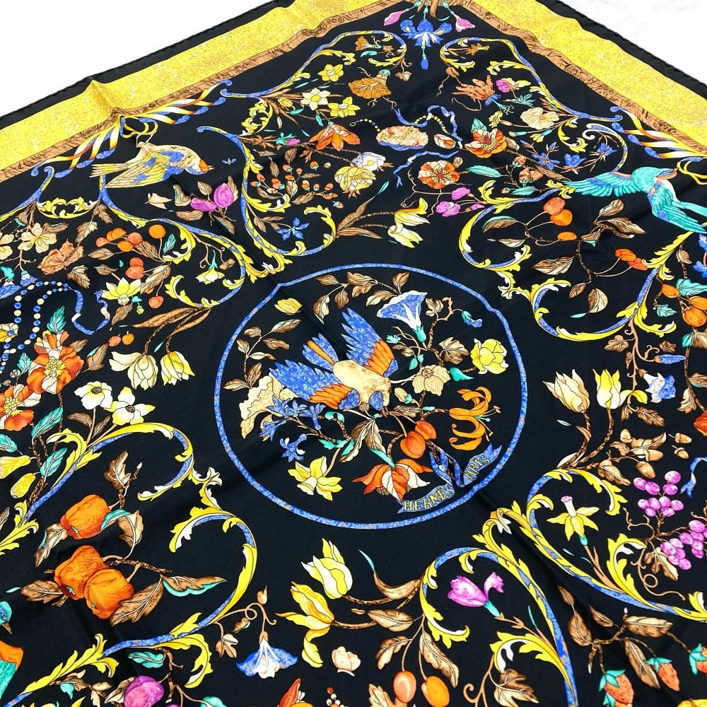 【中古美品】エルメス カレ90スカーフ 「東洋と西洋の石」 imgrc0080204100.jpg