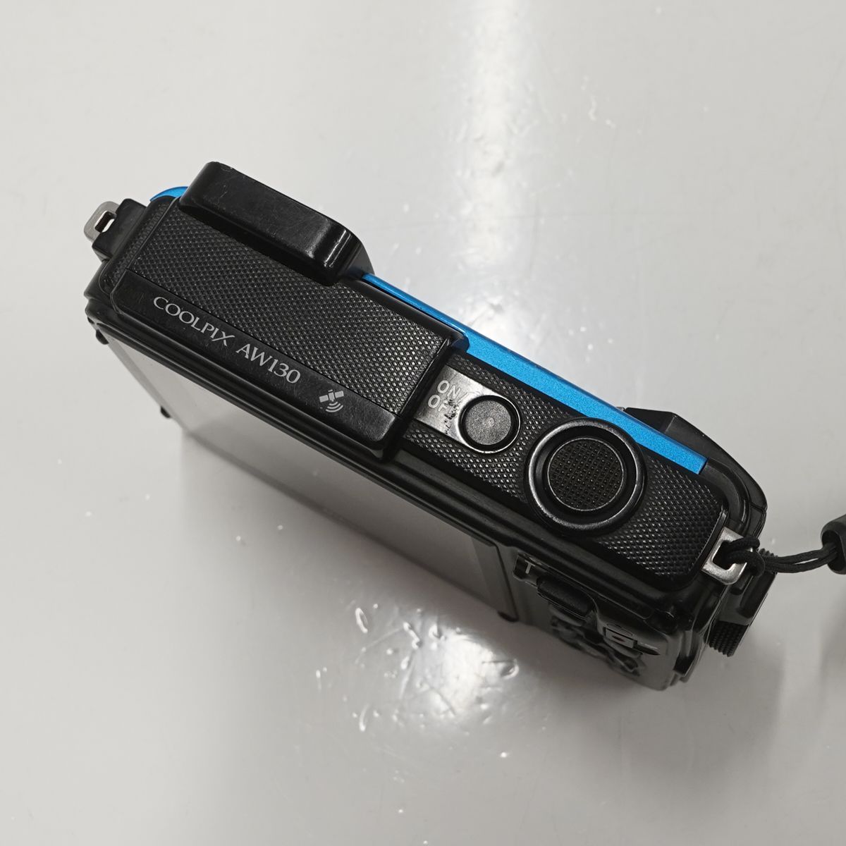 Nikon COOLPIX AW130 USED品 デジタルカメラ 本体+バッテリー 防水 Wi-Fi GPS アウトドア 耐衝撃 タフ 5倍ズーム 完動品 中古 CP3011 Nikon COOLPIX AW130 USED品 デジタルカメラ 本体+バッテリー 防水 Wi