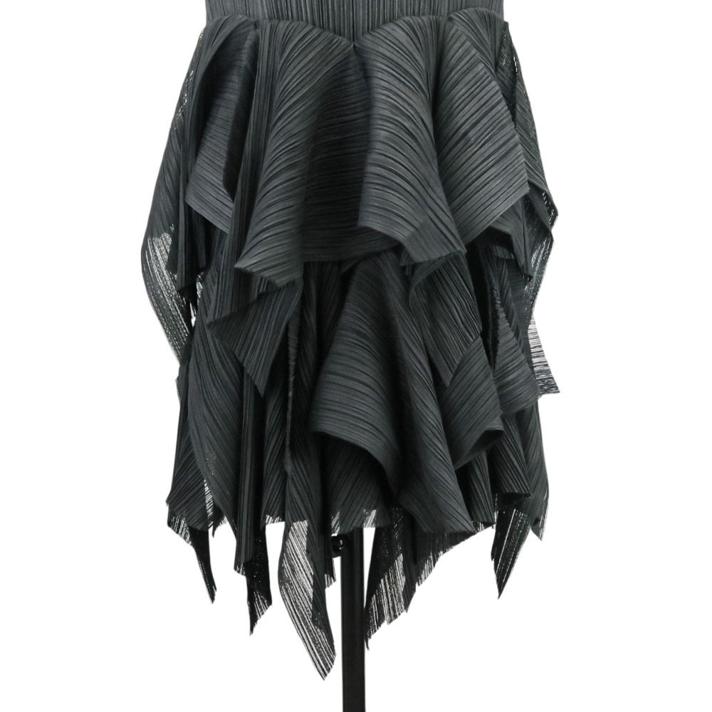 PLEATS PLEASE ノースリーブ ブラックワンピース　サイズ3 Pleats Please Issey Miyake ノースリーブ プリーツドレス