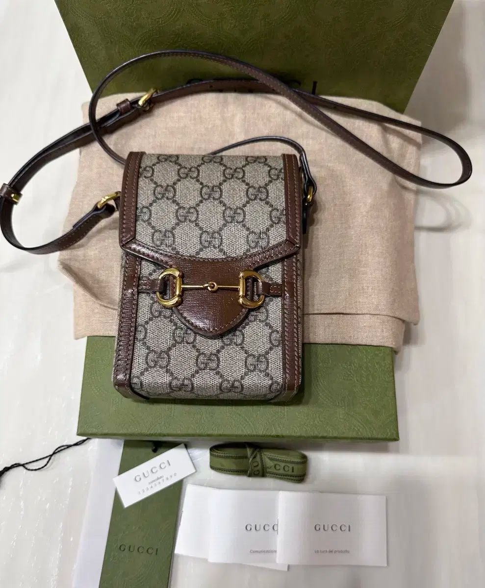 GUCCI(グッチ) ホースビット 1955 ミニ クロスバッグ - メルカリ GUCCI(グッチ) ホースビット 1955 ミニ クロスバッグ - メルカリ