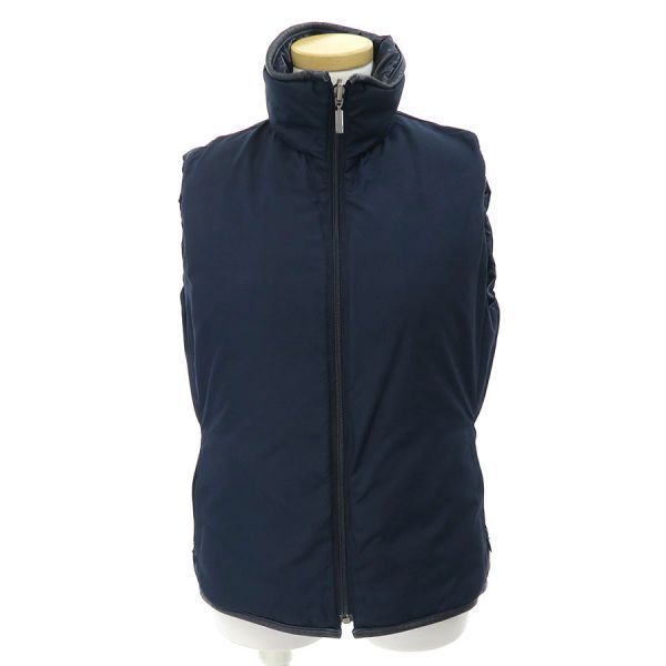 リバーシブルダウンベスト