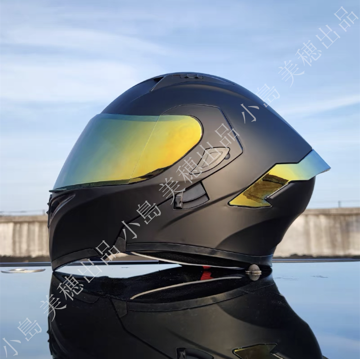フルフェイスヘルメット システムヘルメット ホワイト-金メッキシールド