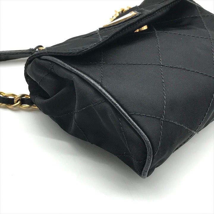 良品 PRADA プラダ 三角ロゴ プレート キルティング ナイロン レザー 
