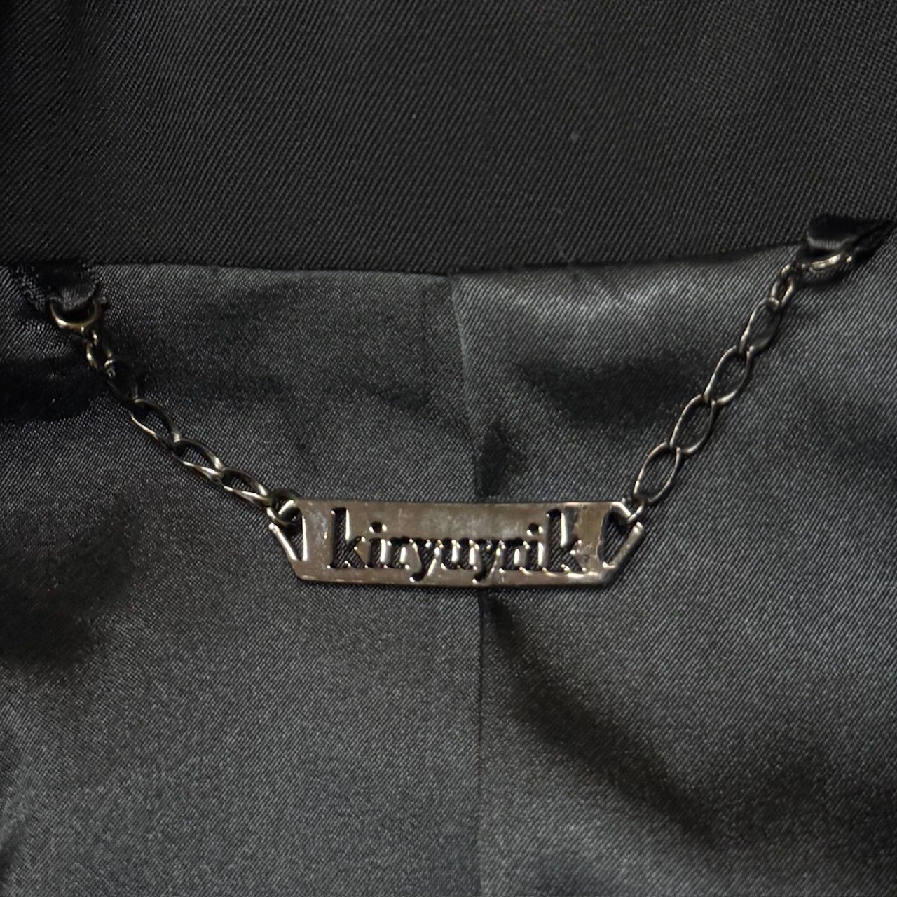 新品タグ付 kiryuyrik ロングピークドジャケット 楽天市場】【定番】kiryuyrik(キリュウキリュウ) ロングピークト