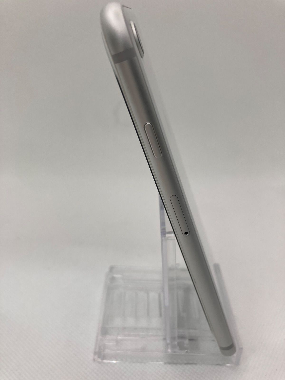 ☆iPhone8 (品) ☆ ジャンク SIMロック解除済み 64GB 1267