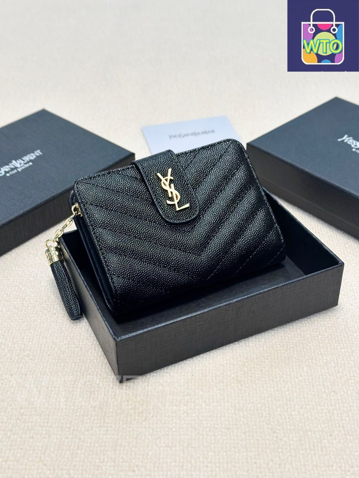 超美品！YSLサンローラン☆三つ折り財布 小銭入れ 希少大人気　値下げ交渉⭕️ 超美品！YSLサンローラン☆三つ折り財布 小銭入れ 希少大人気