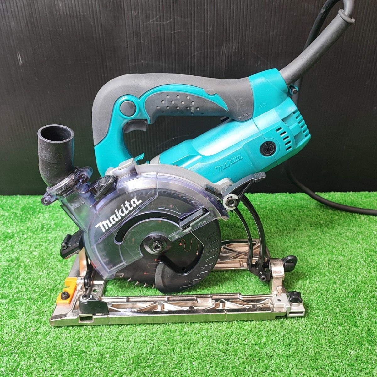 マキタ(makita) 防じん丸のこ KS5200FX【岩槻店】