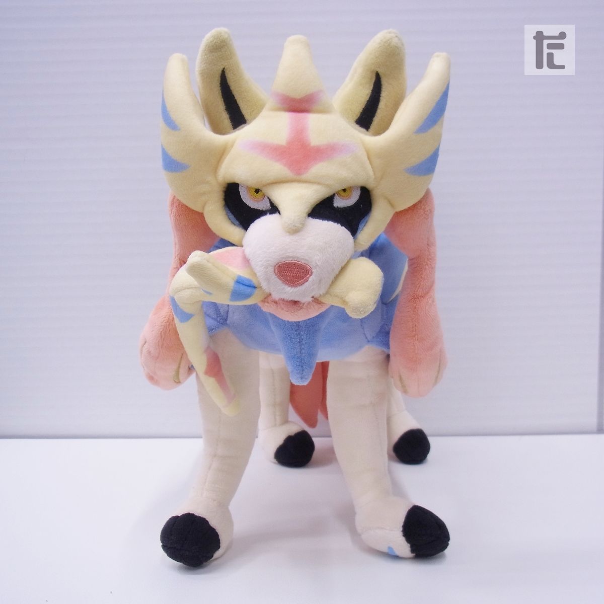 ポケモン　ザシアン　ぬいぐるみ 楽天市場】ポケモンセンターオリジナル ぬいぐるみ ザシアン 23