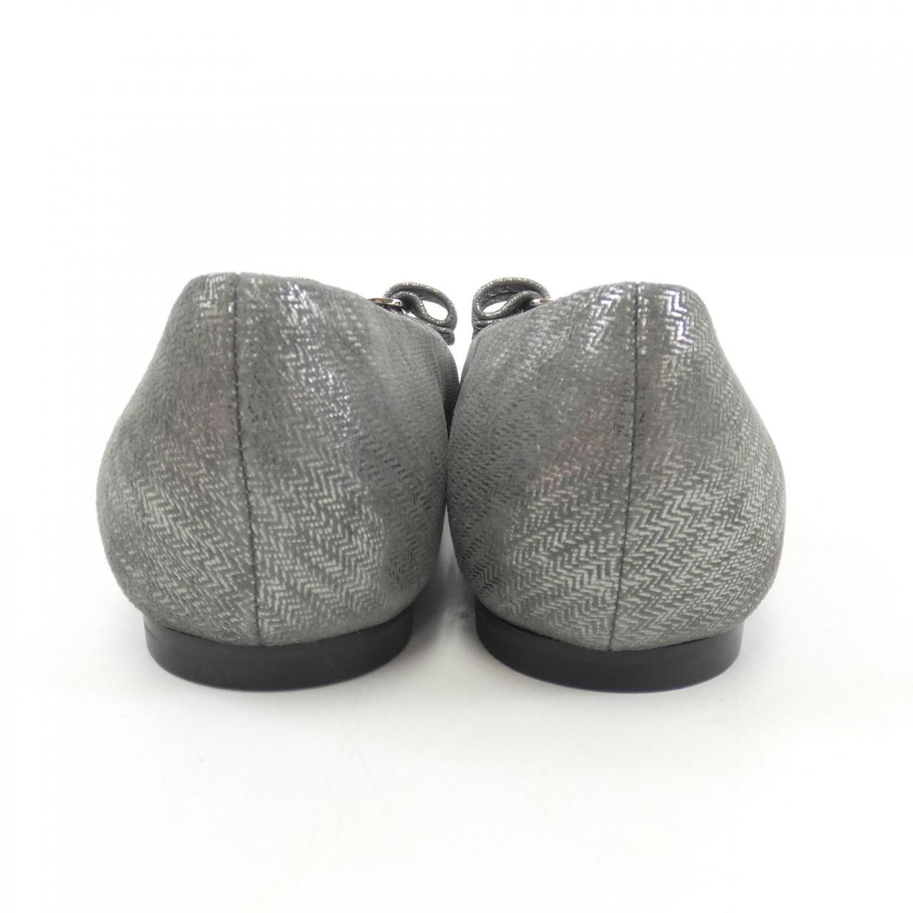 Salvatore Ferragamo フラットシューズ グレー サルヴァトーレフェラガモ SALVATORE FERRAGAMO フラットシューズ