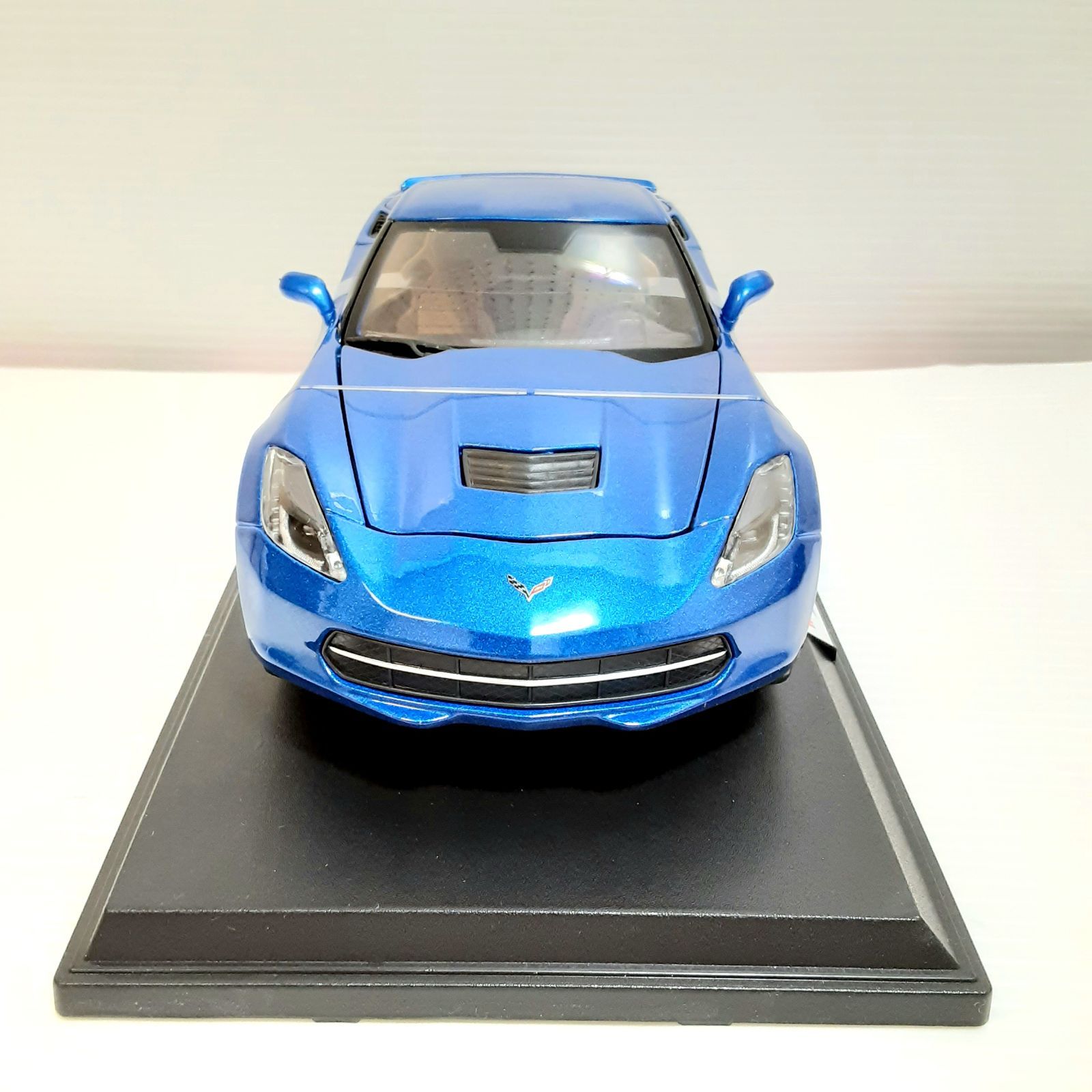 Maisto 1/18 ダイキャスト スケール カー 「2014 Corvet Stingray Z51」