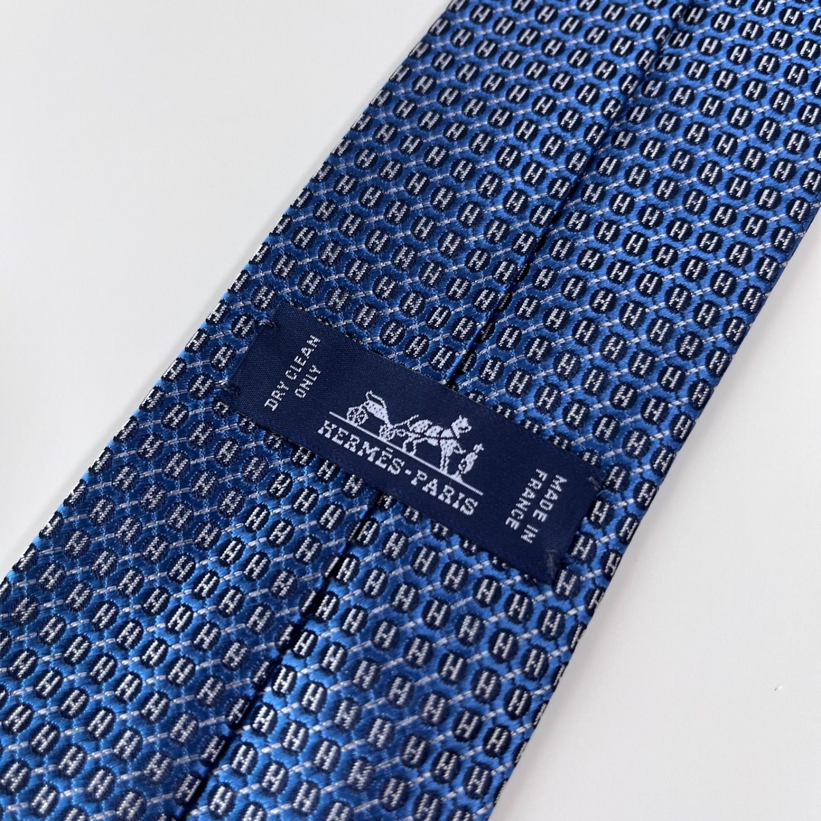 美品 HERMES エルメス ネクタイ シルク100% ネイビー H柄 254