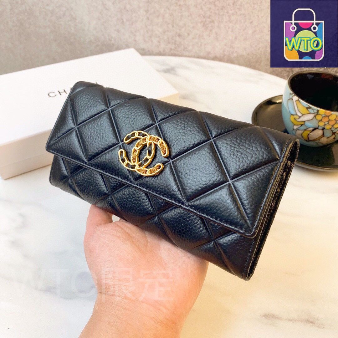 本日限定　CHANEL 二つ折り財布 シャネル財布コピーCHANEL 二つ折り財布 マトラッセ キャビア