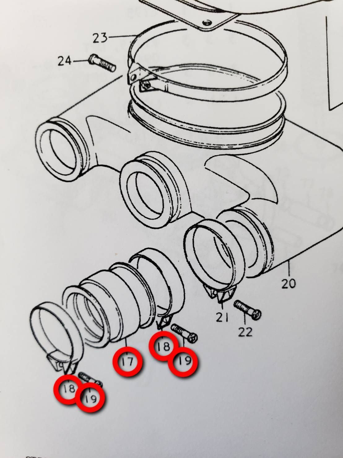 GT380 GT550インシュレーター インテークパイプ バンド クランプ