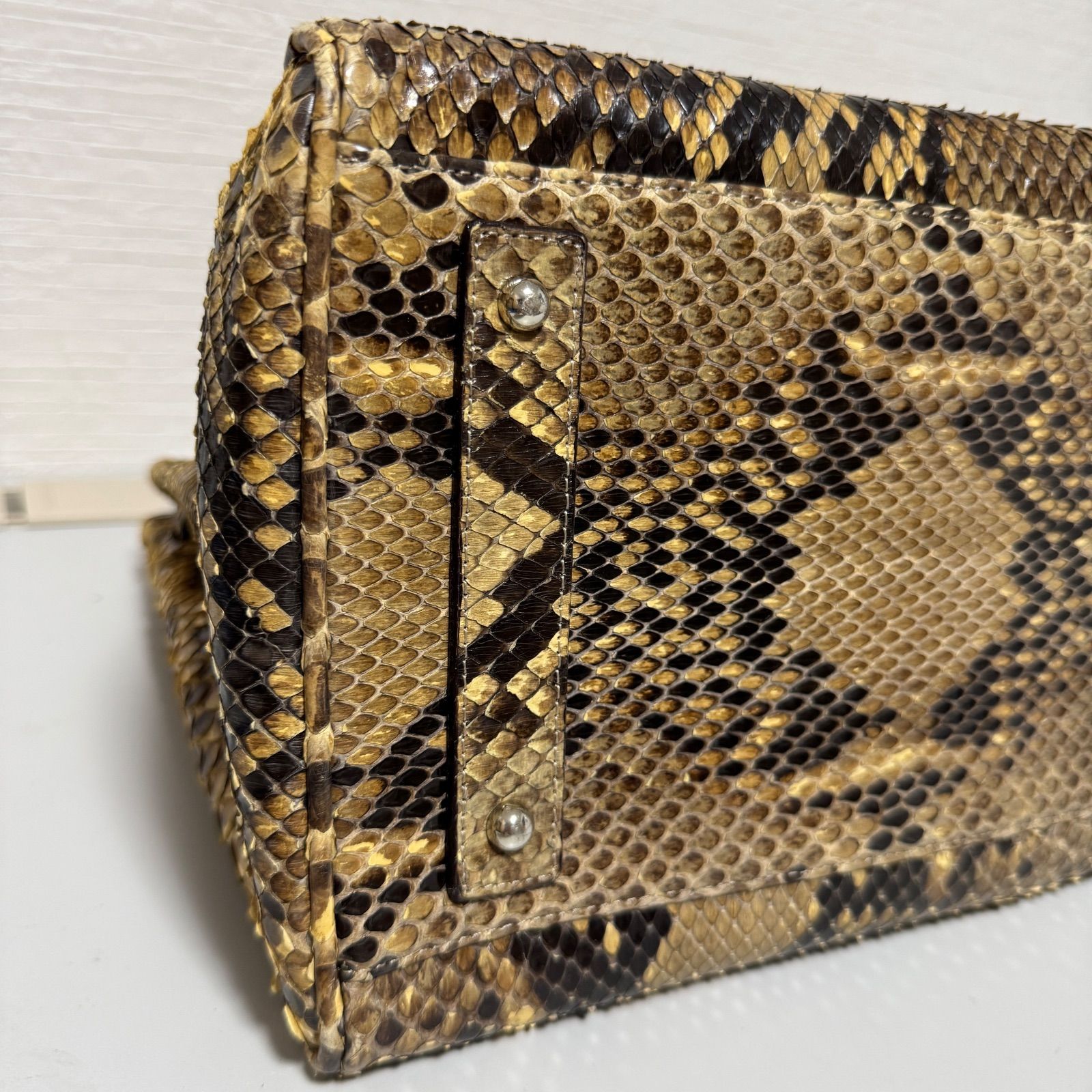 JRA パイソンレザー ハンドバッグ ブラウン系 バーキン型 カデナ付き 鍵 レディース レザー Yahoo!オークション -「バーキン風 バッグ」の落札相場・落札価格