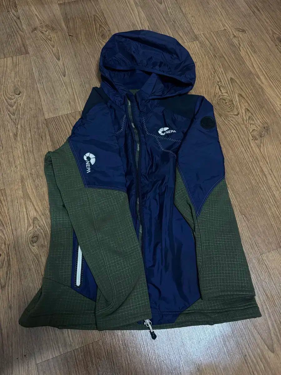 NEPA ネパ ウィンドブレーカー ジャケット ネイビー|カーキ