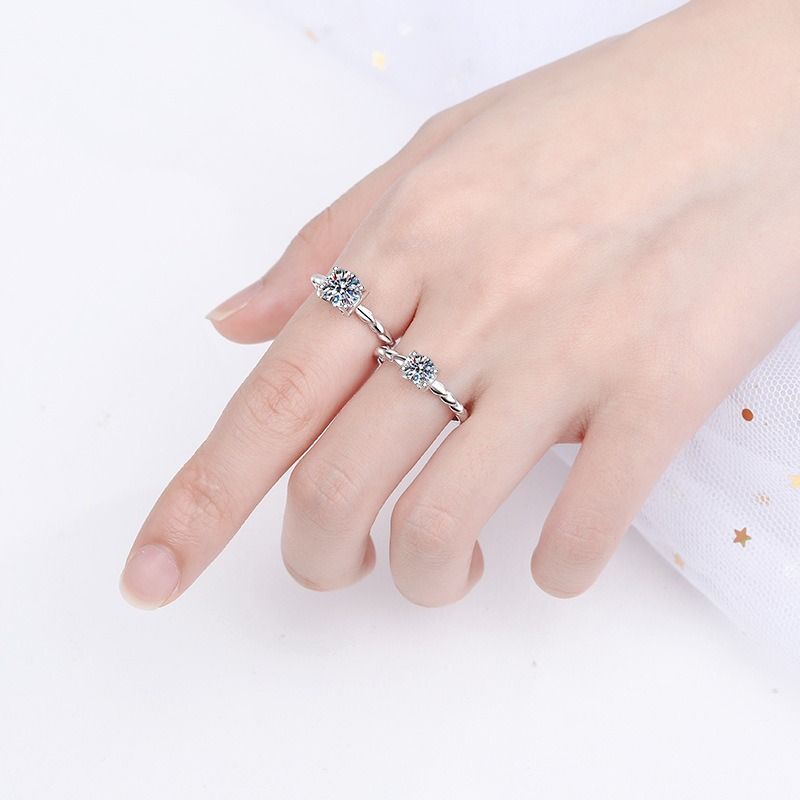 リング 指輪 モアサナイト 0.5ct シルバー925 人工ダイヤモンド