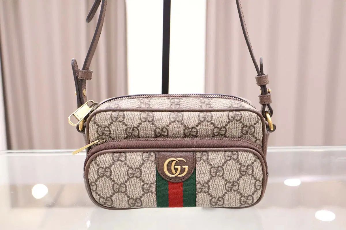 GUCCI グッチ オフィディア GG Supreme シュプリーム ミニ クロスバッグ 722557