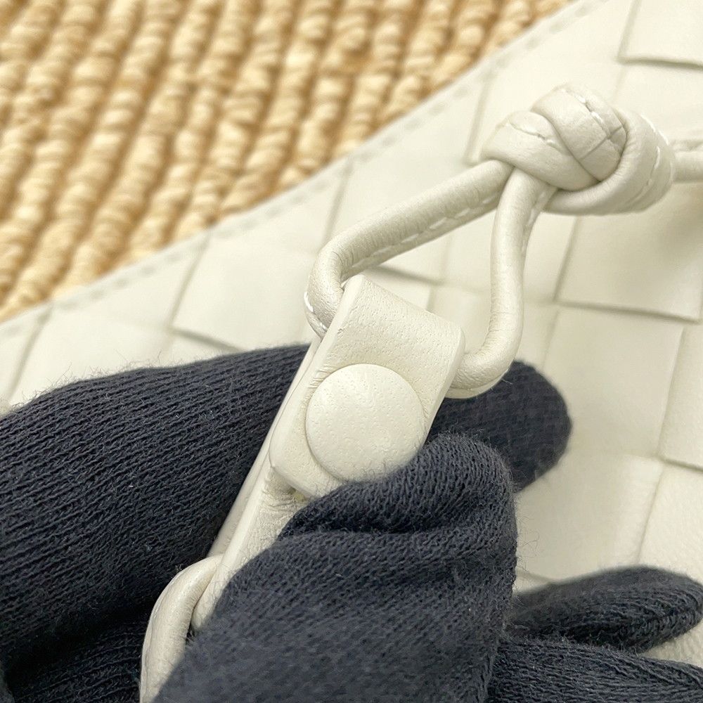 ボッテガヴェネタ ショルダーバッグ