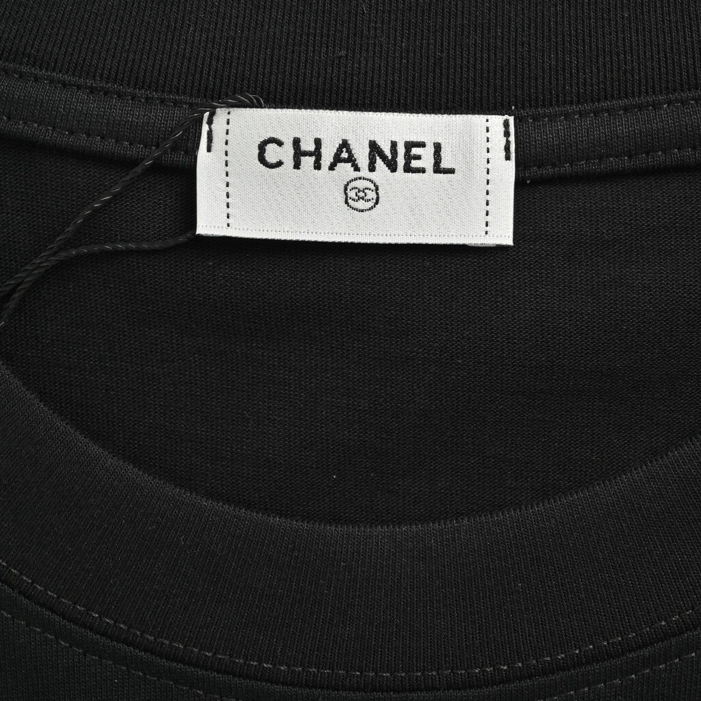 今日WTO】Chanel 25ss ネックライン小ラベル刺繍 T シャツ-ZY74