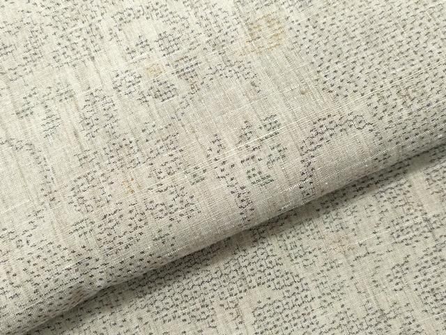 平和屋着物●本場結城紬　重要無形文化財　120亀甲　花唐草文　正絹　逸品　CAAT6918vf 平和屋着物○本場結城紬 重要無形文化財 120亀甲 花唐草文 正絹 逸品