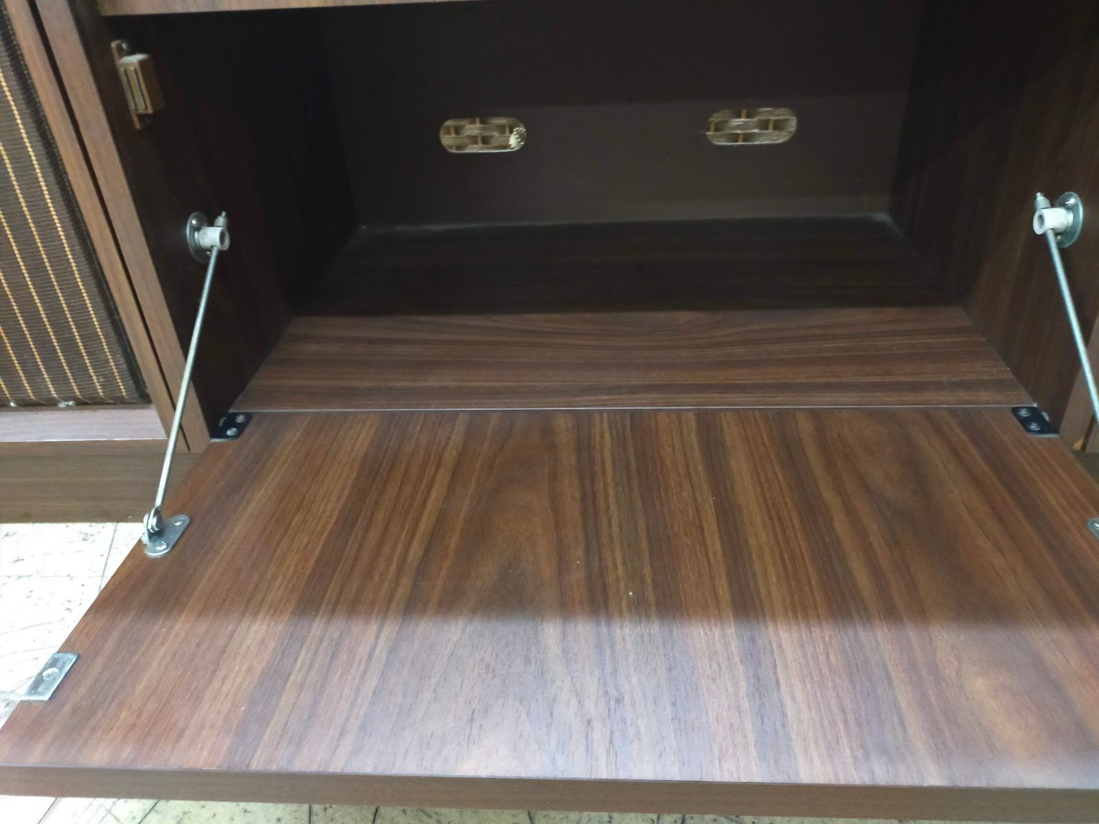 ラジオ スピーカー動作品