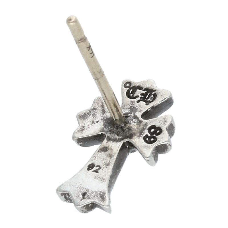 クロムハーツ　STUD No2 CH PLUS クロス　片耳　ピアス　シルバー クロムハーツ STUD No2 CH PLUS クロス 片耳 ピアス シルバー