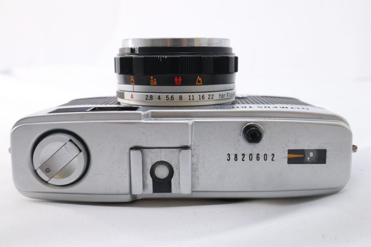 Olympus オリンパス TRIP 35 シルバーボディ コンパクトフィルムカメラ