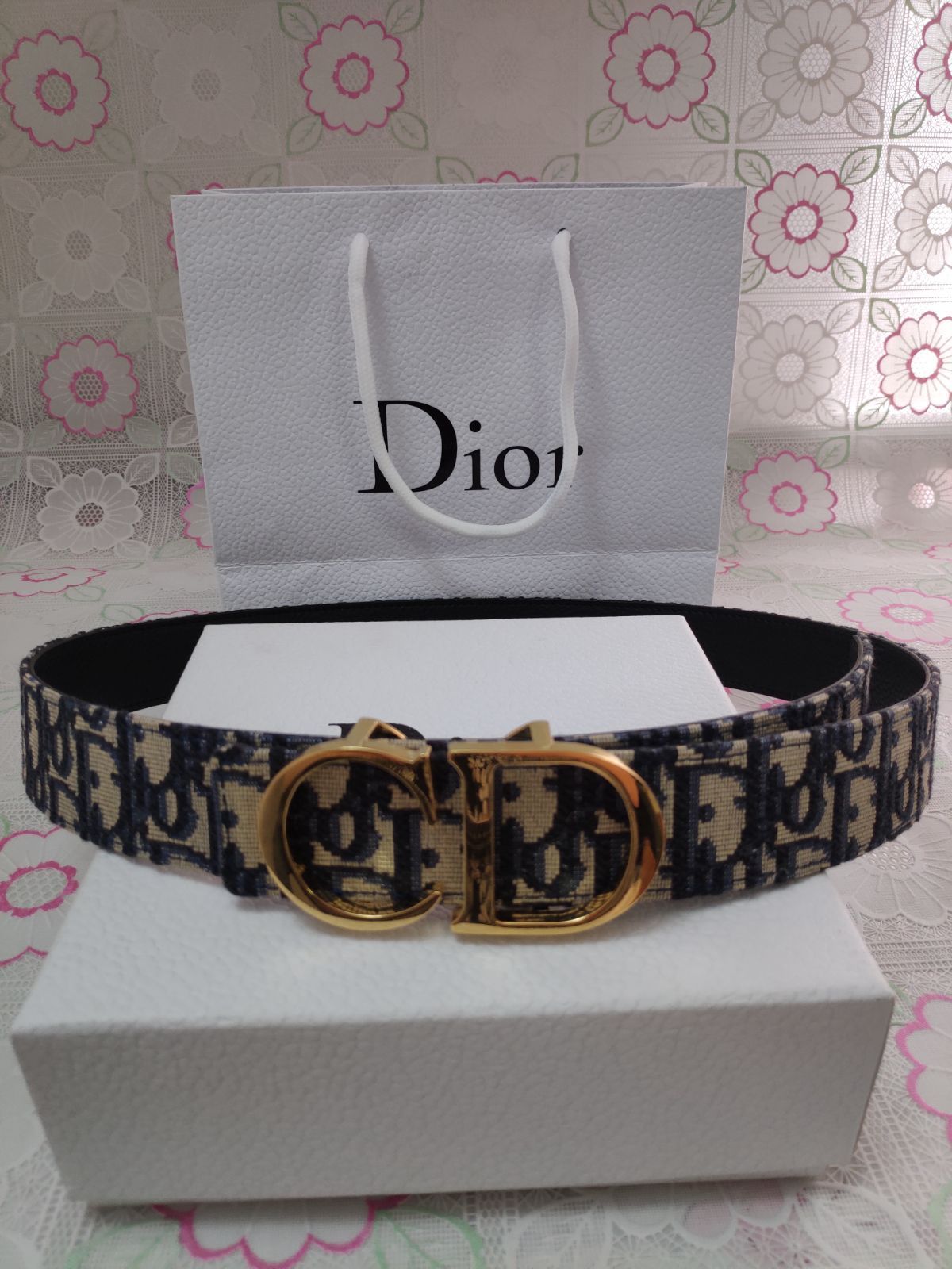クリスチャンディオール ベルト CD金色バックル　115cm Dior クリスチャンディオール ベルト CD金色バックル 115cm Dior VTG