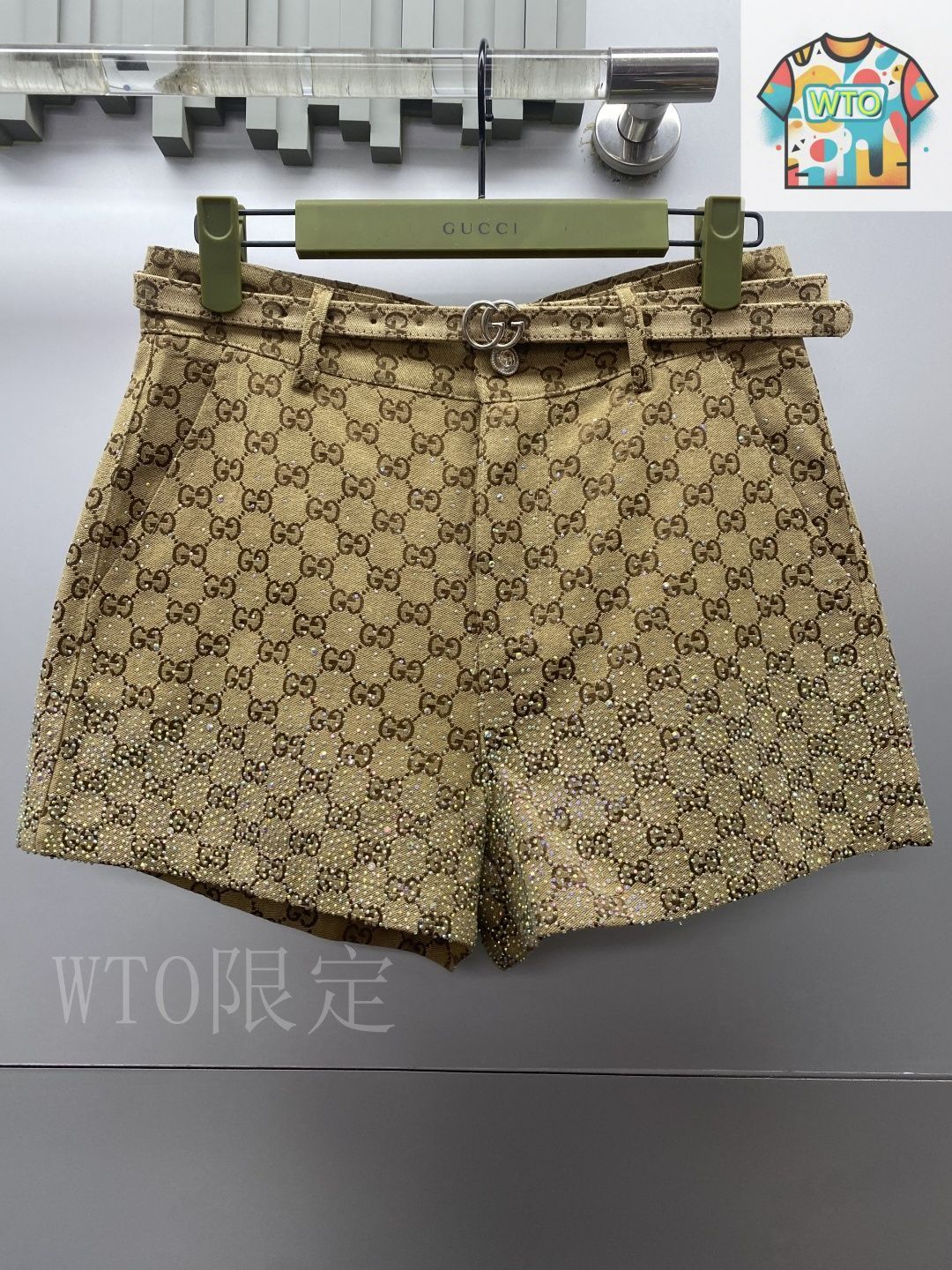 GUCCI ショートパンツ　42 累積売上総額第1位【GUCCI】adidas x Gucci ショートパンツ