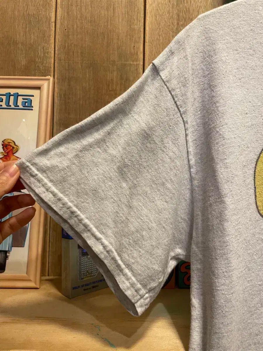 1990 ー 00 s Vintage Tweety Graphic Tee