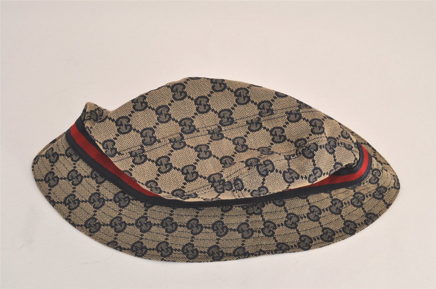 GUCCI グッチ シェリーライン バケットハット GGキャンバス