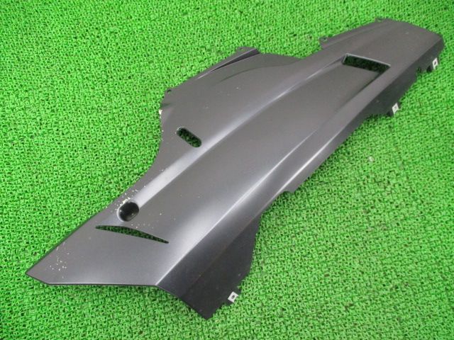 848 アンダーカウル 右 黒 480.3.230.2A ドゥカティ 純正 バイク 部品 ペイント素材に 割れ欠け無し 車検 Genuine  71