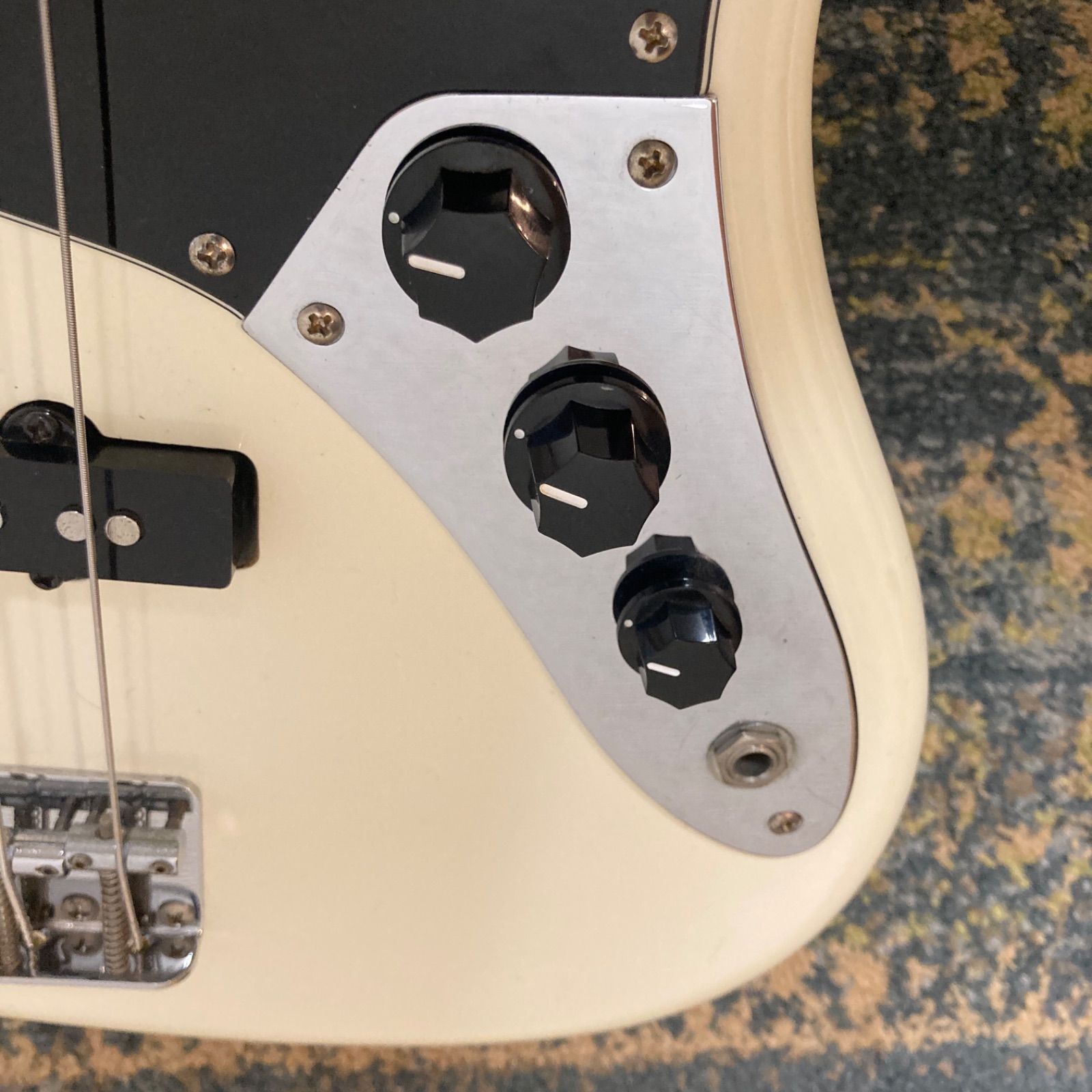 Bacchus バッカス BJB-1R OWH オフホワイト ジャズベース - メルカリ