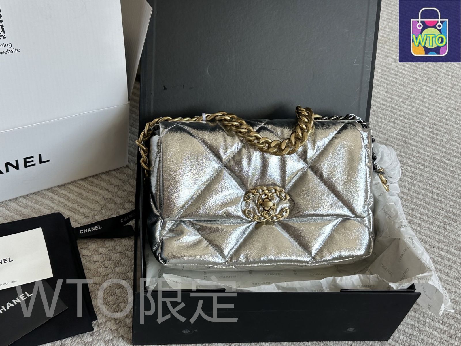 シャネル19バッグ　スモール 今日特価】Chanel 19 Bag Small Size（シャネル 19 バッグ スモール