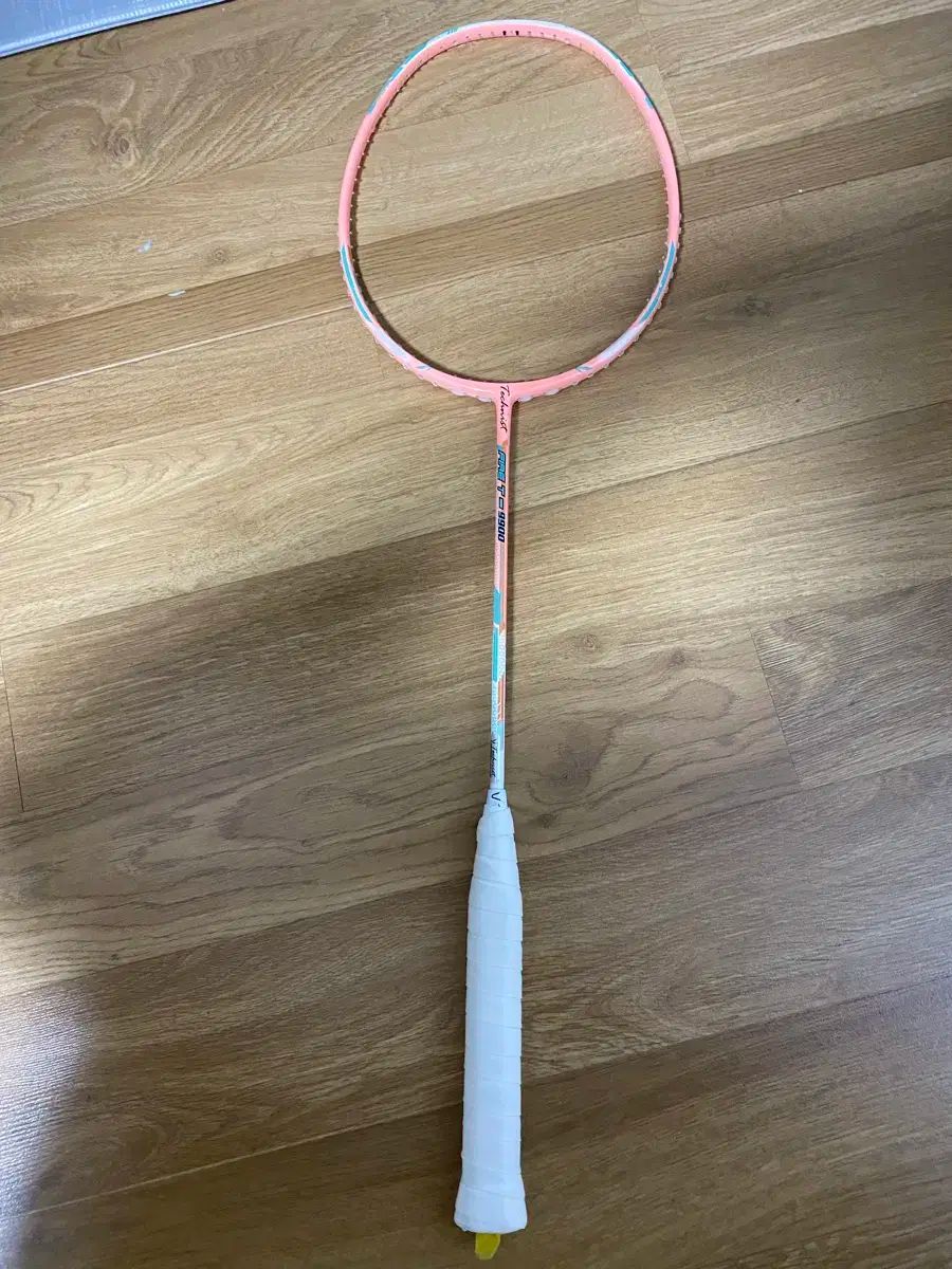 Technist t9900 バドミントン ラケット
