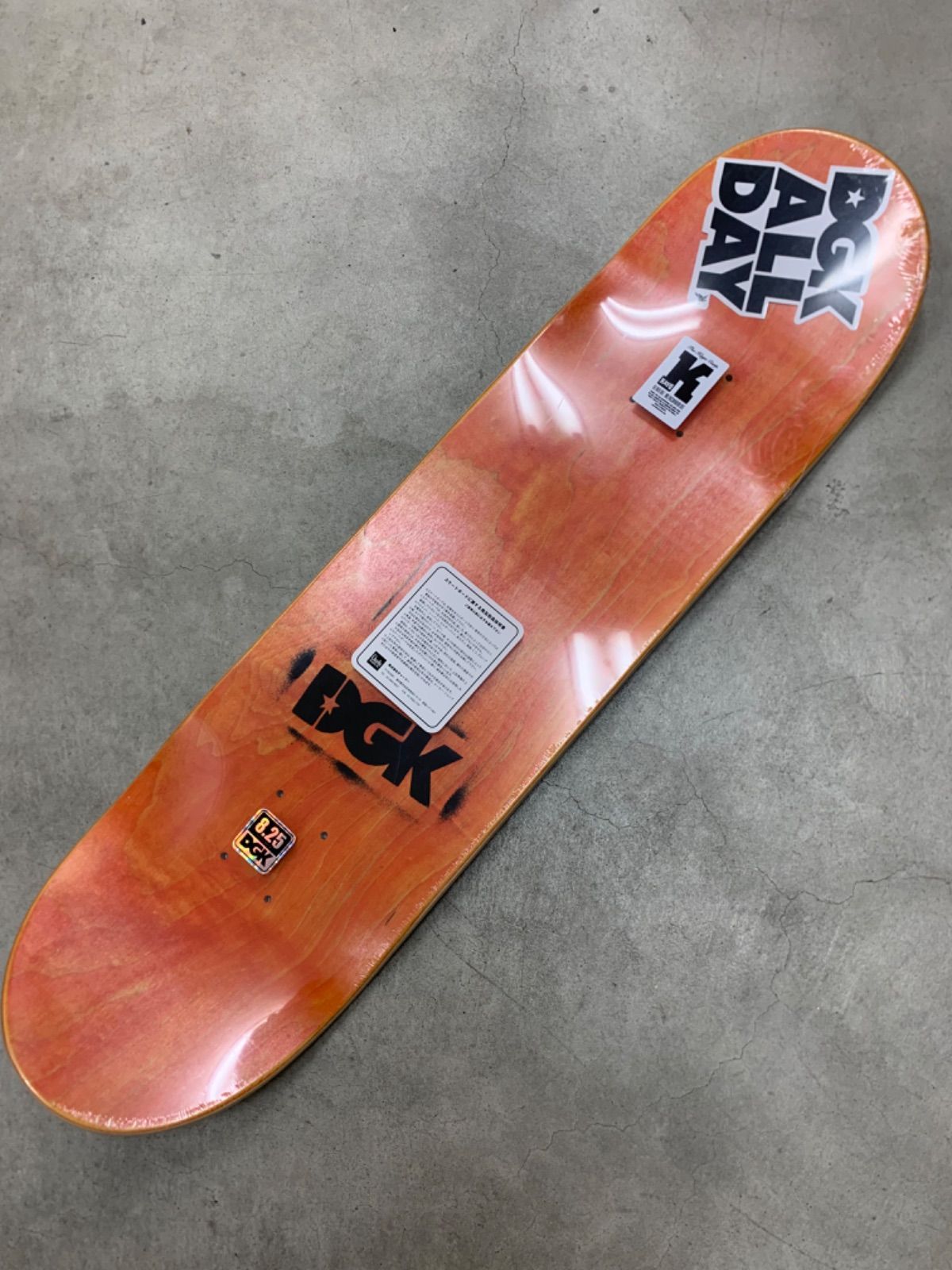 スケートボード デッキ 【DGK】 size 8.25-