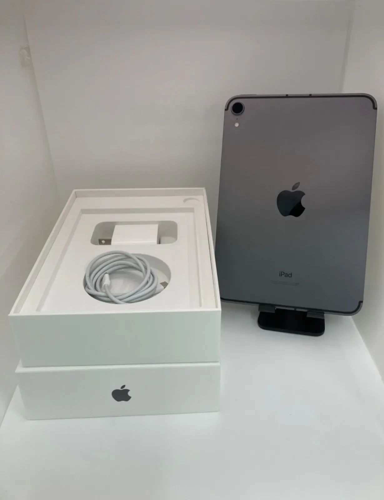 iPad mini 第6世代 Wi-Fi+Cellular 256GB スペースグレイ MK8F3J