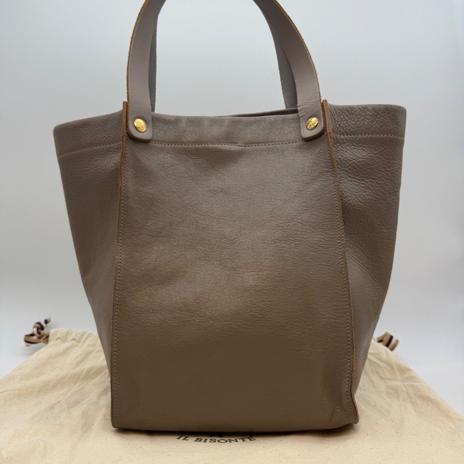 極美品✨IL BISONTE レザートート✨グレージュ 保存袋付✨現行 276 